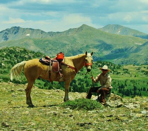 independence-pass-outfitting1