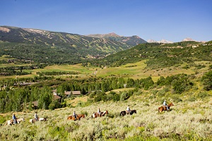 snowmass-outfitters